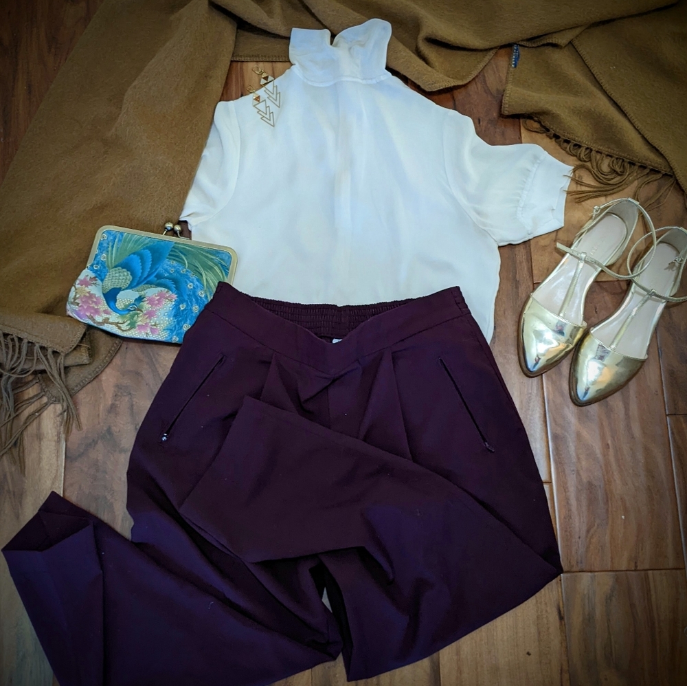 GAP Cropped Woven Trousers
